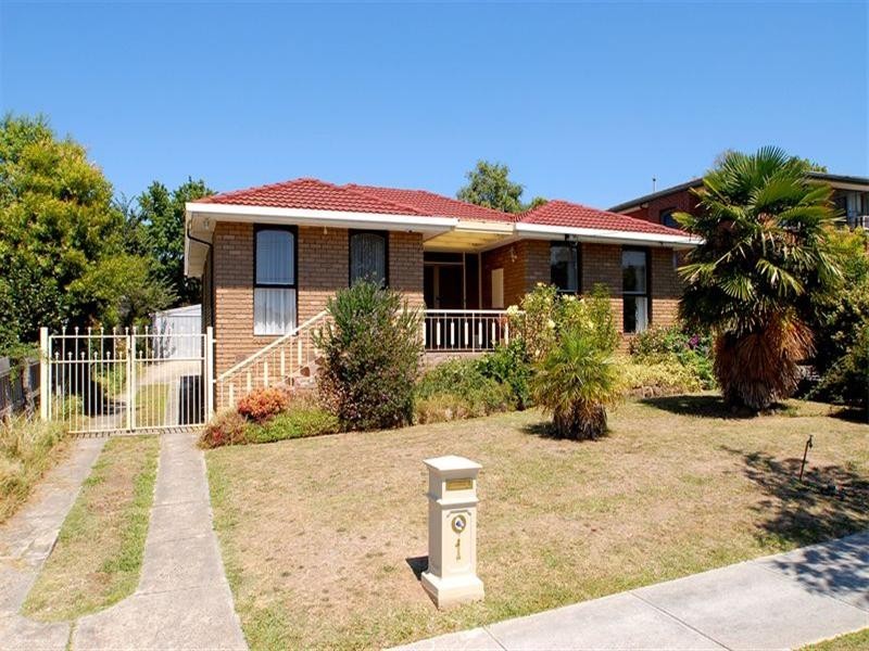 1 Corunna Court, Glen Waverley VIC 3150