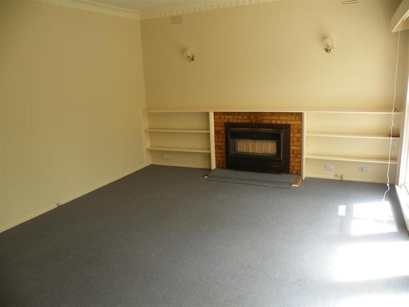 1 Sellers Street, Glen Waverley VIC 3150