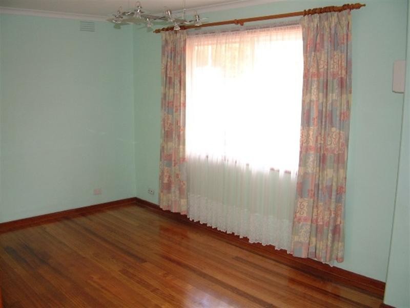 1/4 Short Street, Vermont VIC 3133