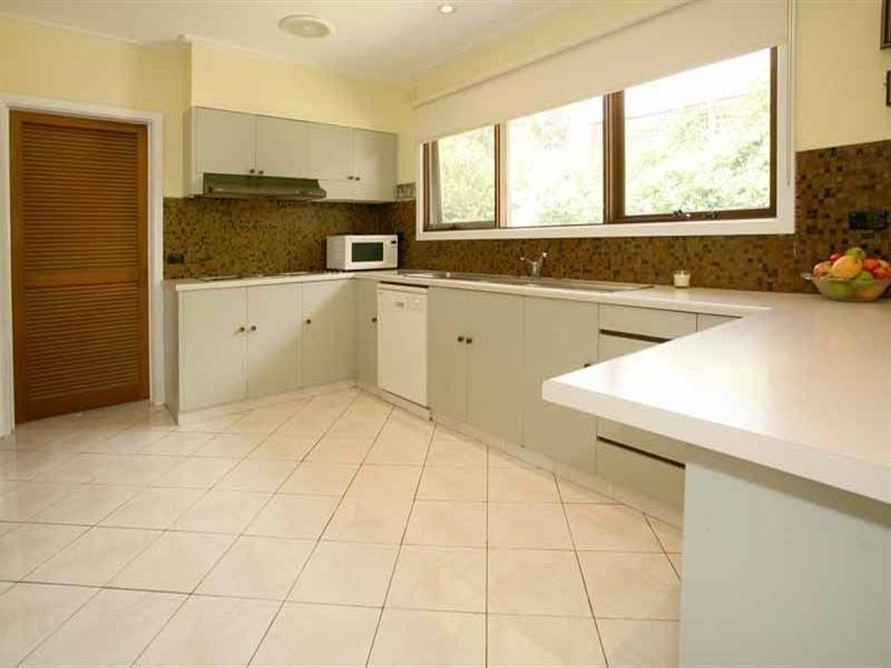 238 Gallaghers Road, Glen Waverley VIC 3150