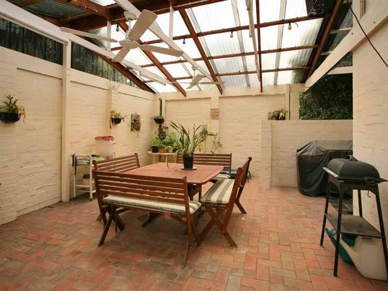 238 Gallaghers Road, Glen Waverley VIC 3150