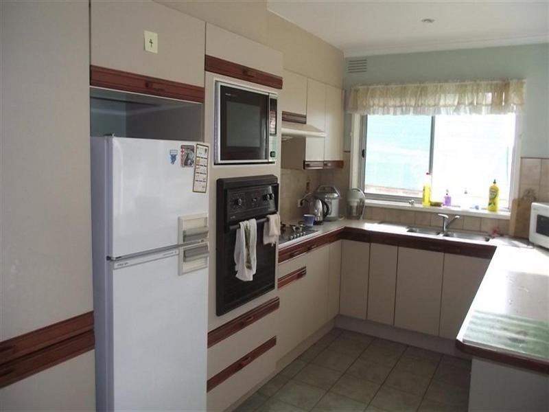 14 Lisbon Street, Glen Waverley VIC 3150