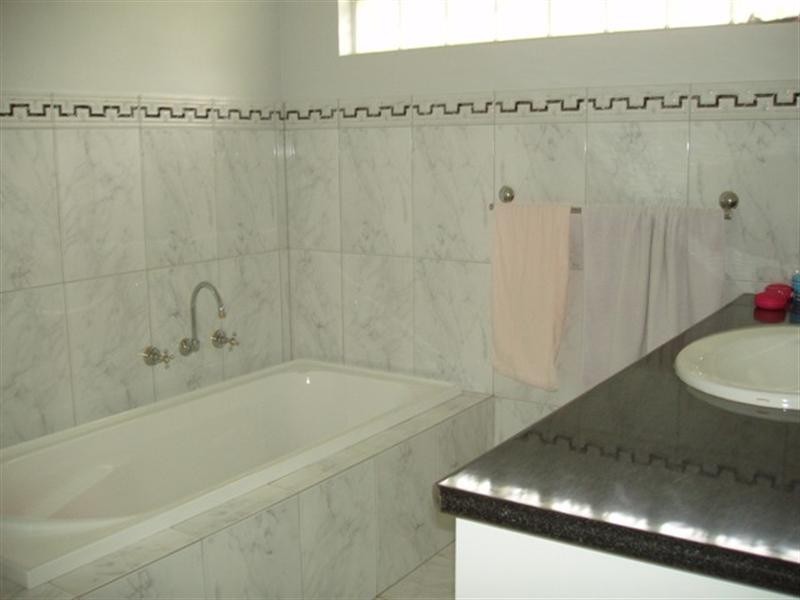 7 Valley View Court, Glen Waverley VIC 3150