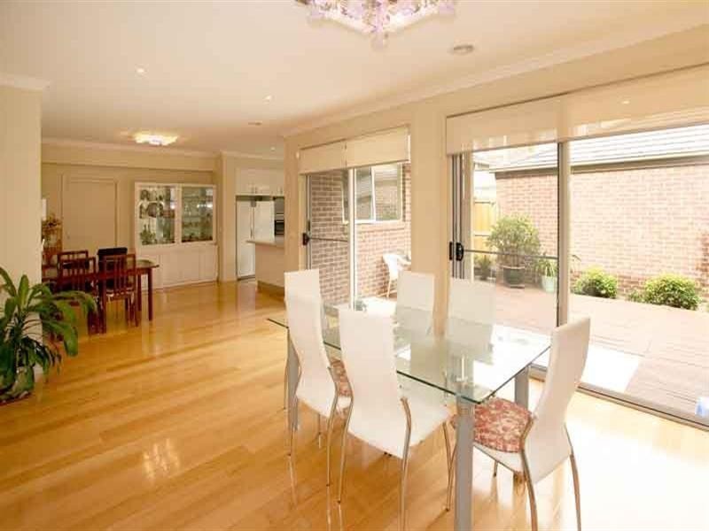 6/245 Lawrence Road, Mount Waverley VIC 3149