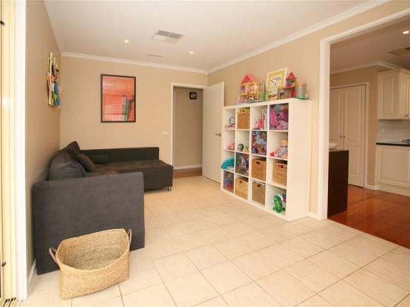 135 Windella Crescent, Glen Waverley VIC 3150