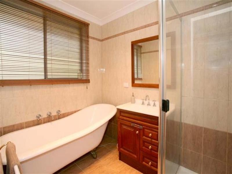 135 Windella Crescent, Glen Waverley VIC 3150