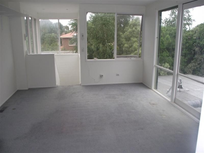 13 St Georges Court, Glen Waverley VIC 3150