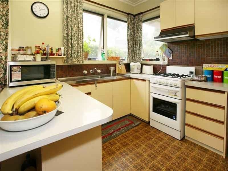 19 Kennedy Street, Glen Waverley VIC 3150