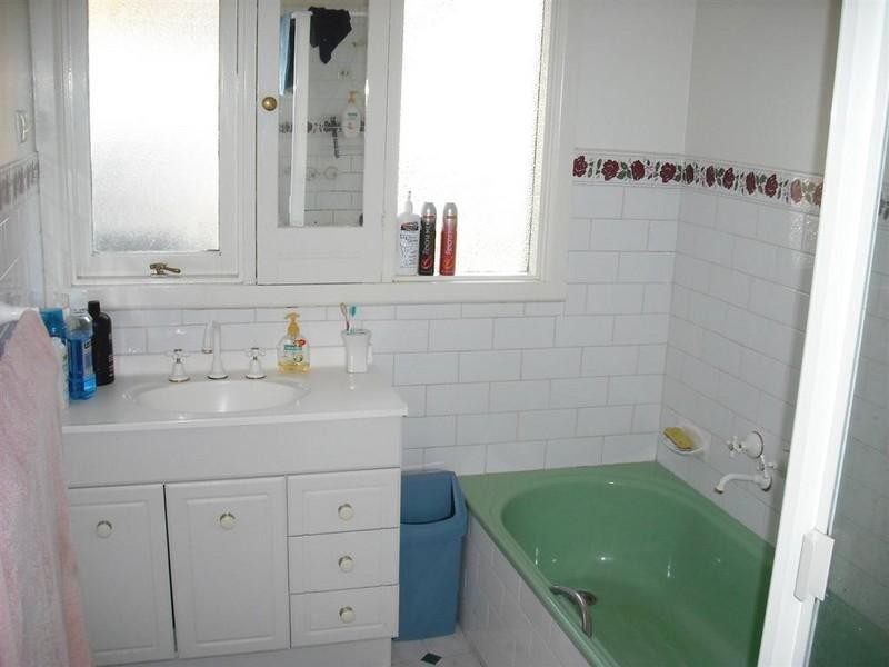 4 Catherine Avenue, Mount Waverley VIC 3149