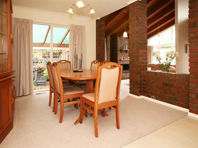 17 Tanya Place, Wheelers Hill VIC 3150