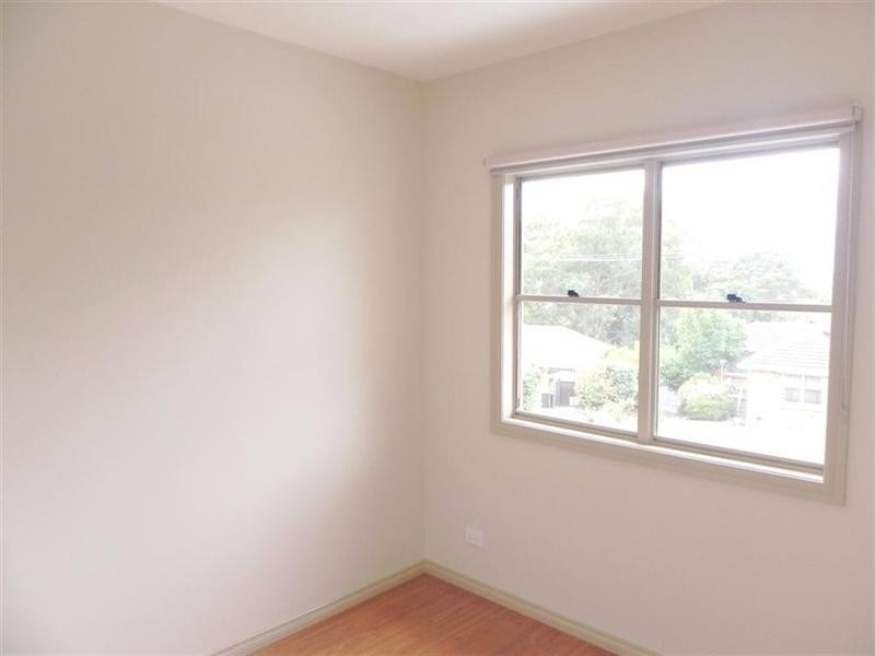 2/35 Angus Drive, Glen Waverley VIC 3150