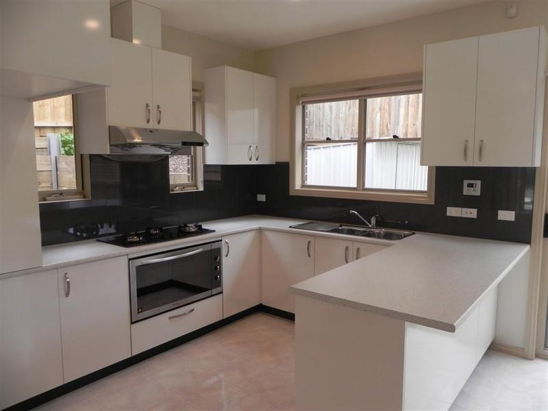 3/35 Angus Drive, Glen Waverley VIC 3150