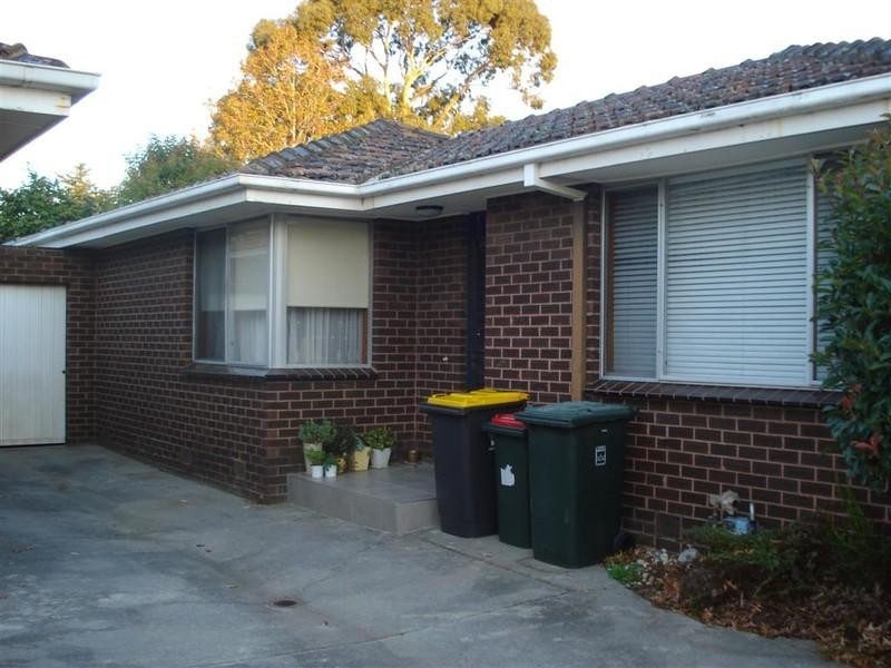 4/2 Munro Avenue, Mount Waverley VIC 3149