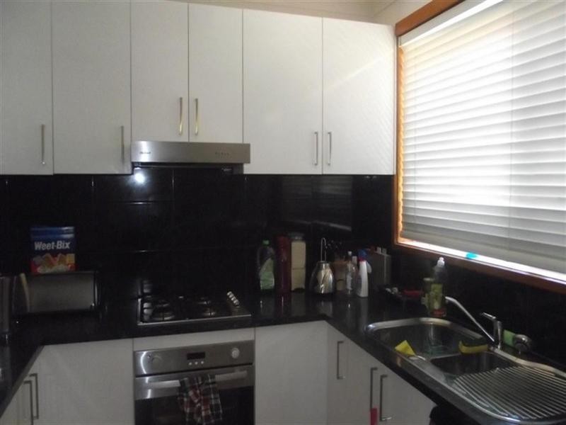 4/2 Munro Avenue, Mount Waverley VIC 3149