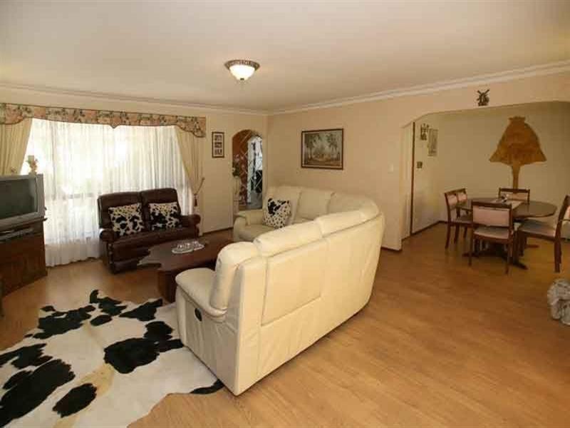 22 Roberts Avenue, Mulgrave VIC 3170