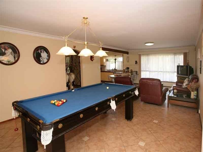 22 Roberts Avenue, Mulgrave VIC 3170