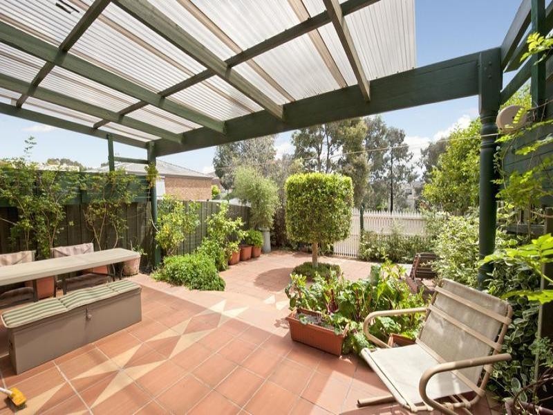 7 Hotham Retreat, Burwood East VIC 3151