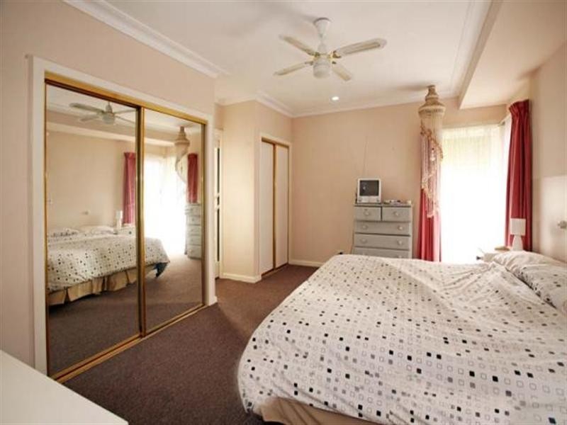 35 Bales Street, Mount Waverley VIC 3149