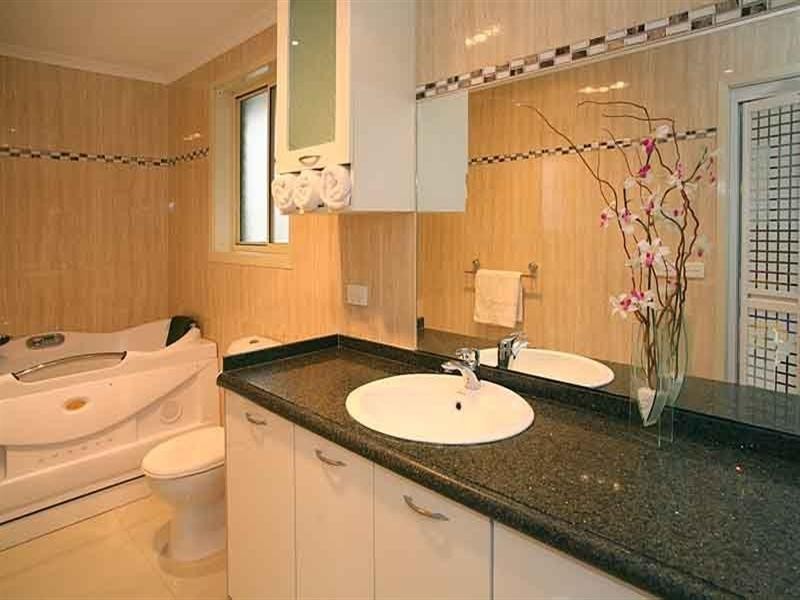 110 Capital Avenue, Glen Waverley VIC 3150