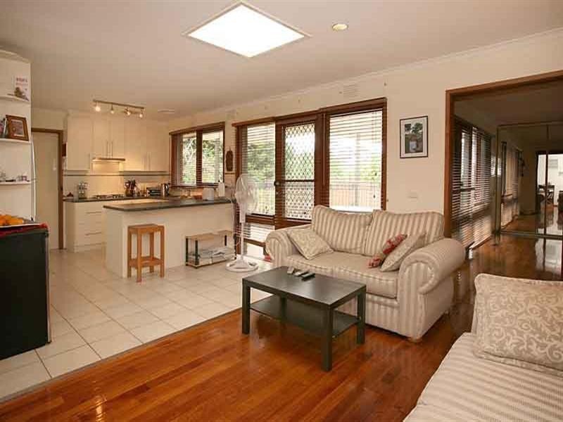 32 Madigan Drive, Glen Waverley VIC 3150