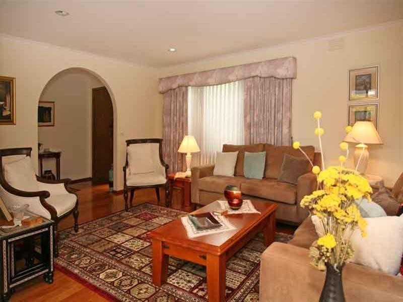 32 Madigan Drive, Glen Waverley VIC 3150