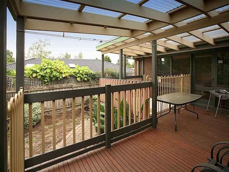 32 Madigan Drive, Glen Waverley VIC 3150