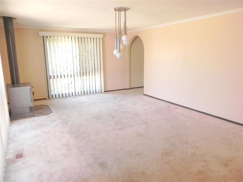 11 Chepstow Court, Noble Park North VIC 3174