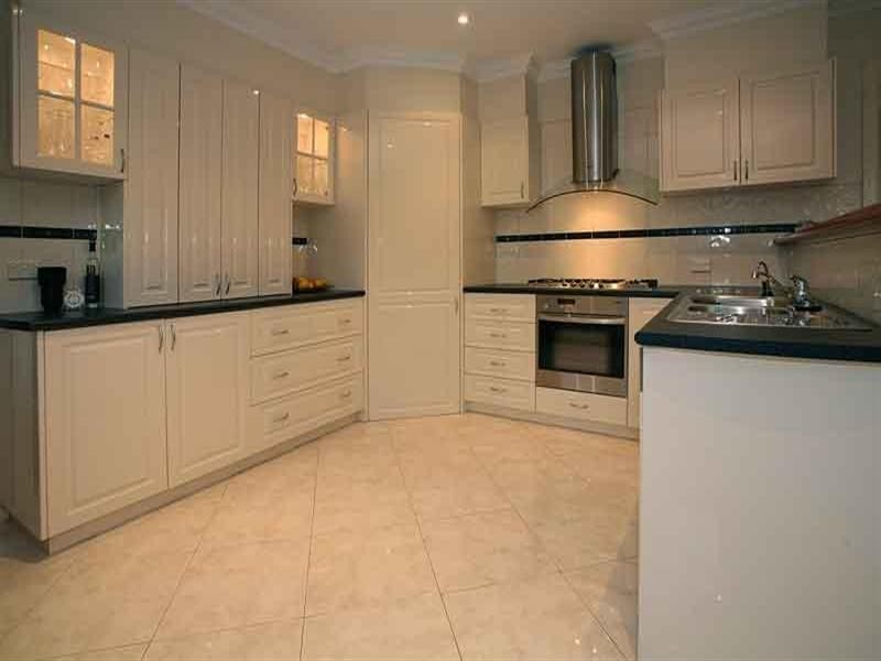 4 Yanina Court, Glen Waverley VIC 3150