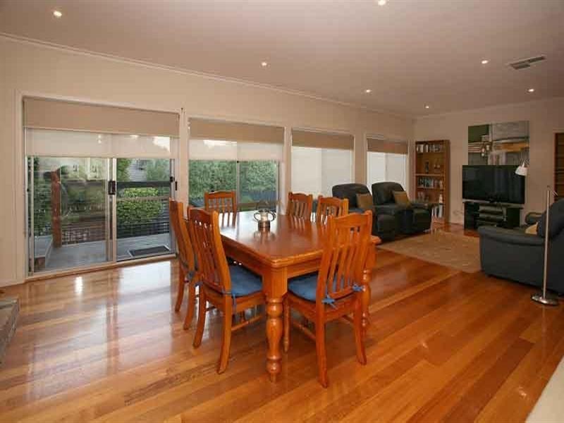 4 Yanina Court, Glen Waverley VIC 3150