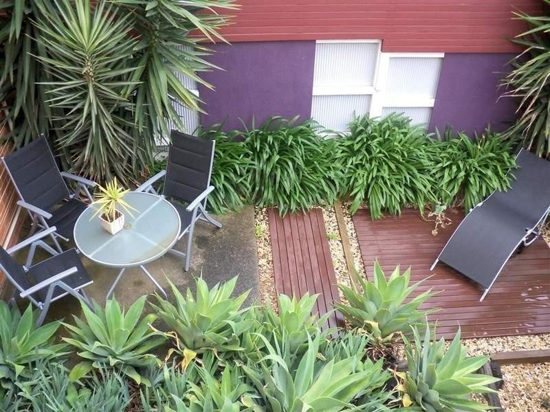 2 Tulloch Grove, Glen Waverley VIC 3150