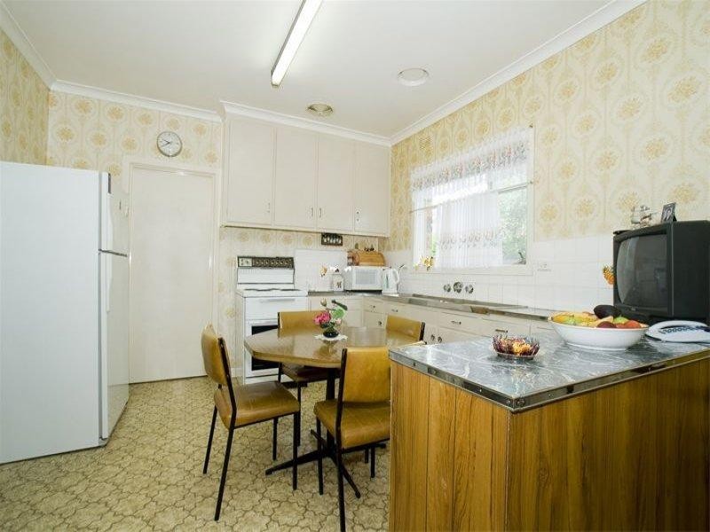 20 Fairhills Parade, Glen Waverley VIC 3150