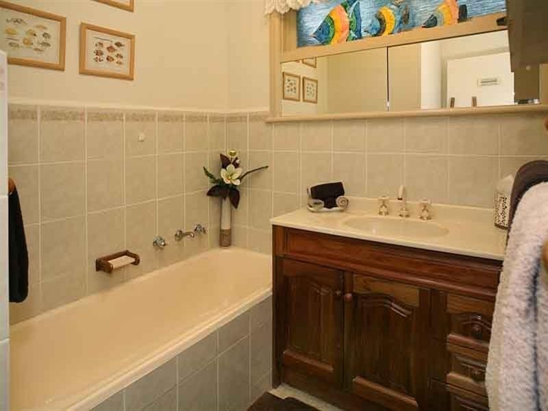 2 Heath Street, Glen Waverley VIC 3150