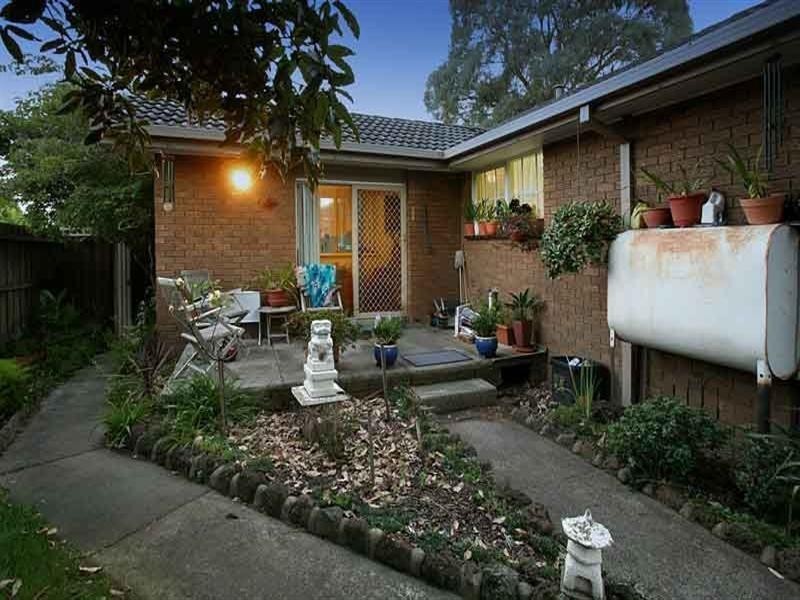 2 Heath Street, Glen Waverley VIC 3150