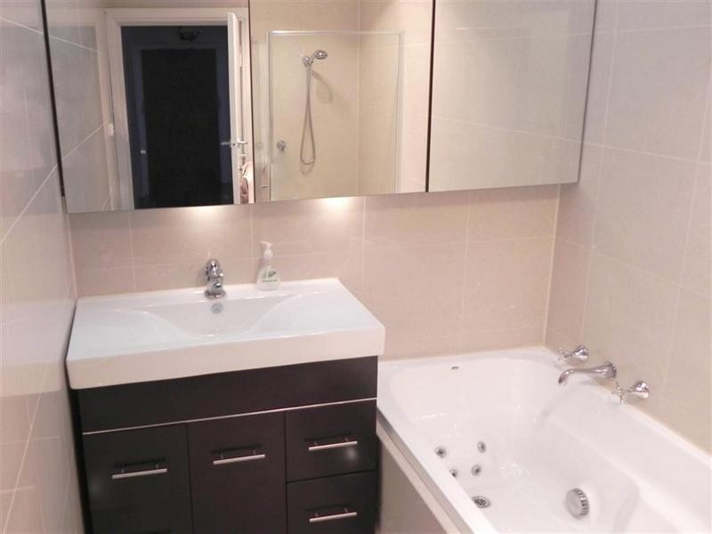 1/6 Adrienne Street, Mount Waverley VIC 3149