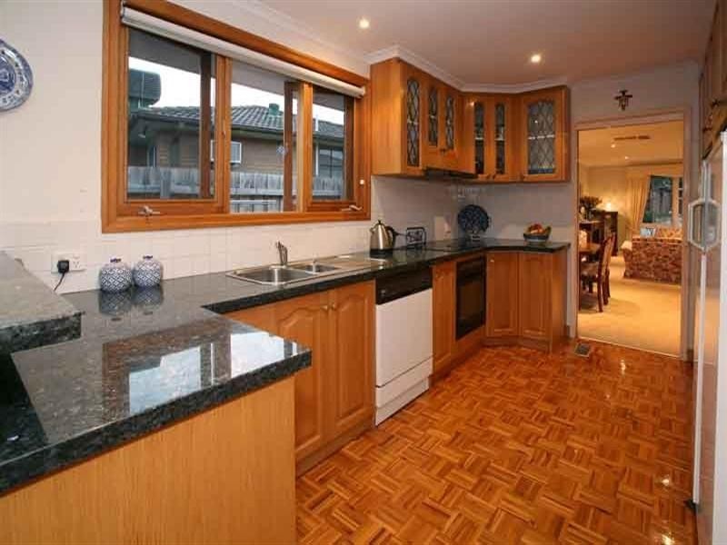 6 Dirigo Drive, Wheelers Hill VIC 3150