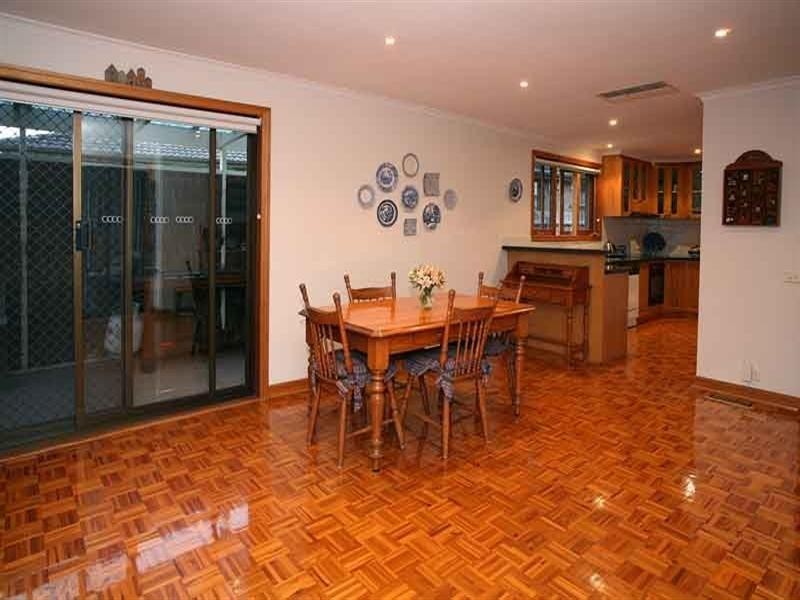 6 Dirigo Drive, Wheelers Hill VIC 3150