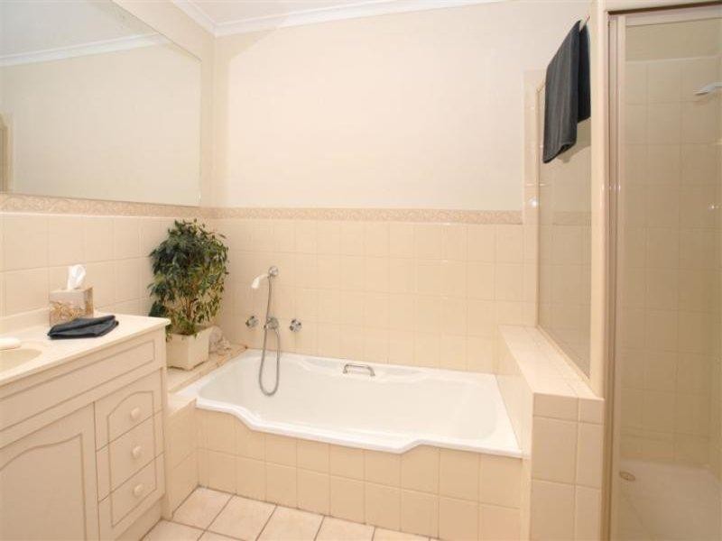 2 Wandoo Court, Wheelers Hill VIC 3150