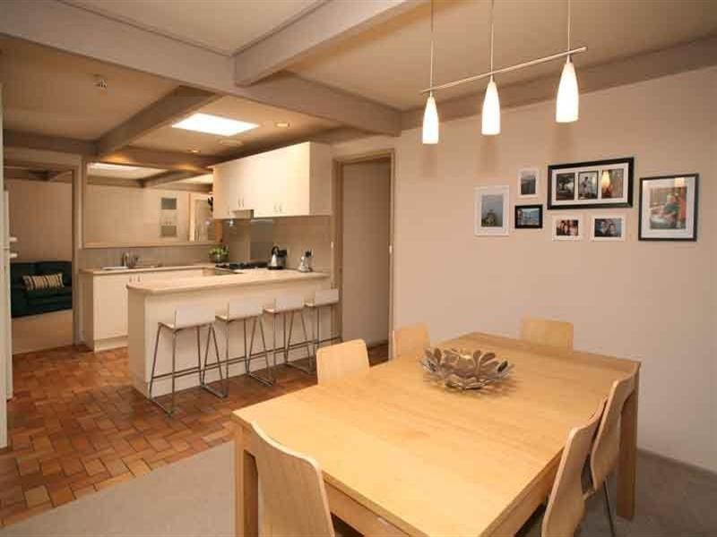 2 Bushland Court, Wheelers Hill VIC 3150