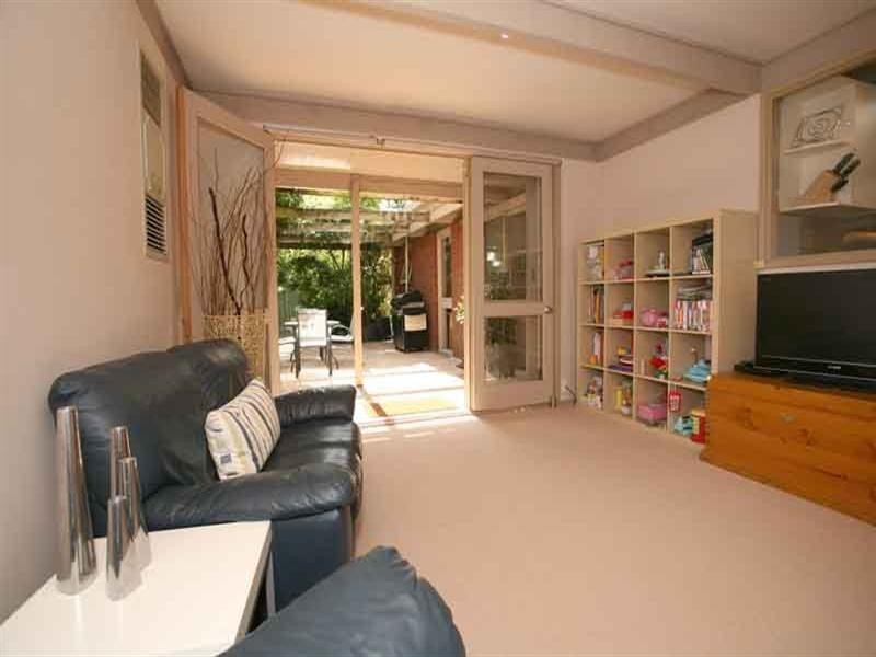 2 Bushland Court, Wheelers Hill VIC 3150