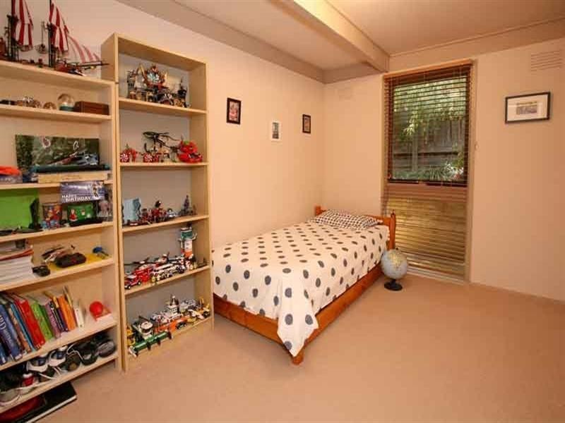 2 Bushland Court, Wheelers Hill VIC 3150