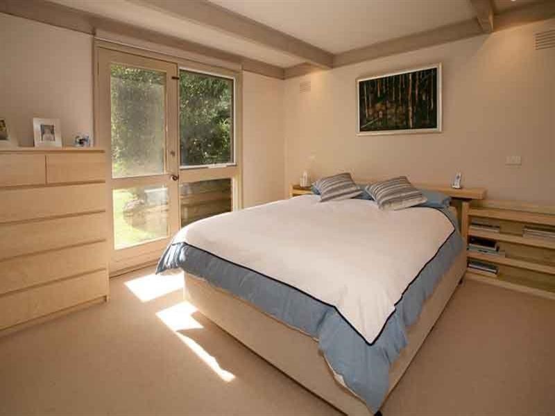 2 Bushland Court, Wheelers Hill VIC 3150