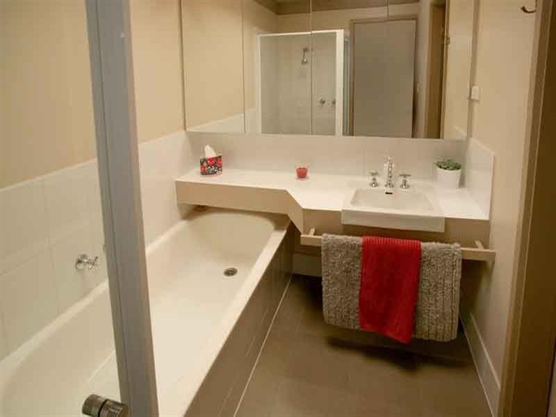 2 Bushland Court, Wheelers Hill VIC 3150