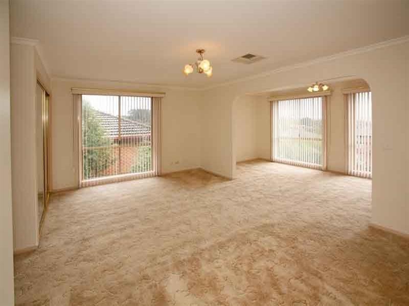 15 Nimmo Court, Mulgrave VIC 3170