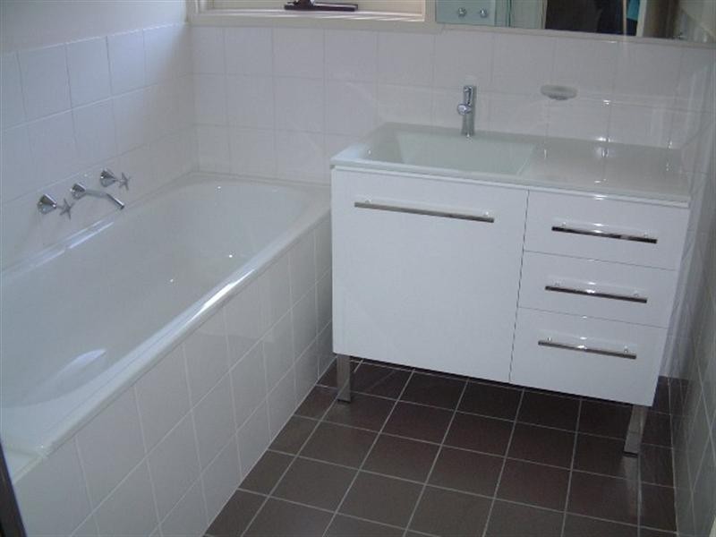 52 Grantley Drive, Glen Waverley VIC 3150