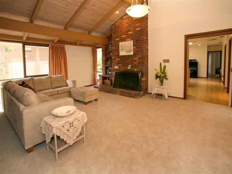 14 Donald Road, Wheelers Hill VIC 3150