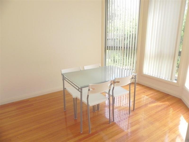 3/5-7 Cole Close, Burwood East VIC 3151