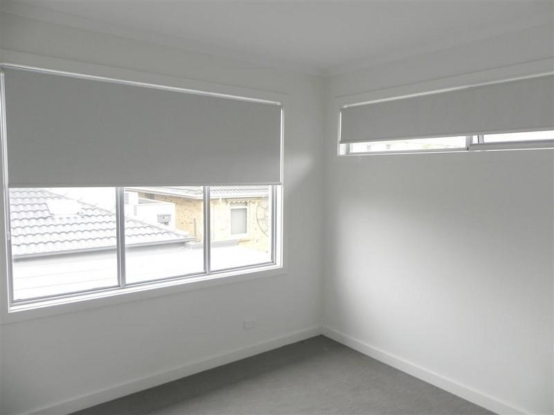 9b Fernhurst Drive, Glen Waverley VIC 3150