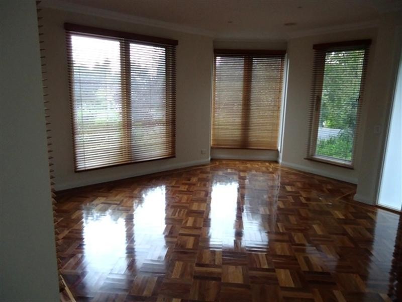 34B Illuka Crecsent, Mount Waverley VIC 3149