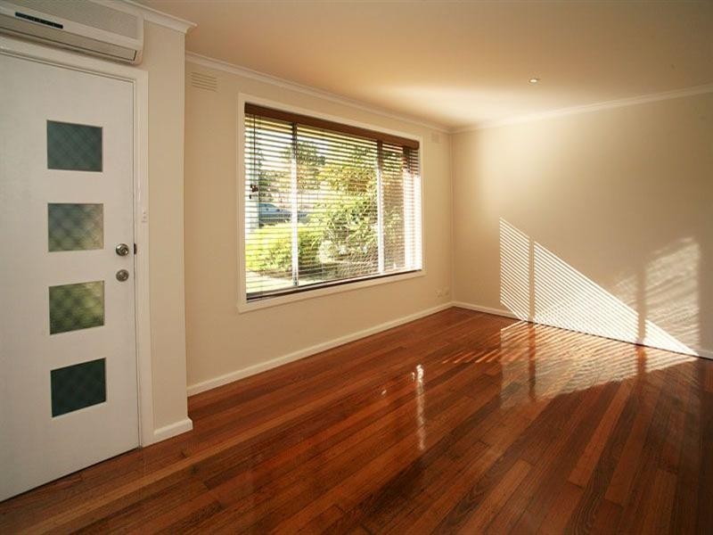 2/28 Florence Street, Glen Waverley VIC 3150