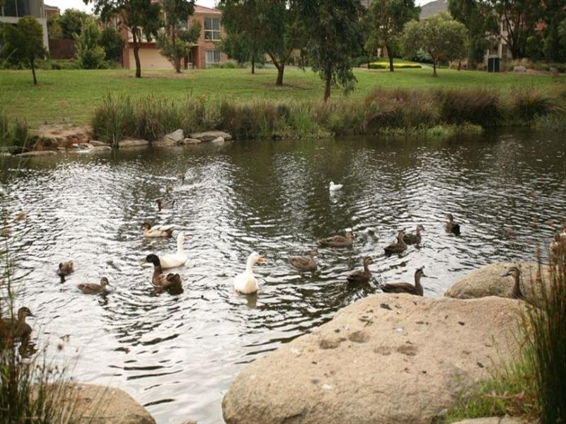 94 Herriotts Boulevard, Glen Waverley VIC 3150